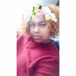 Meet your Posher, Nina